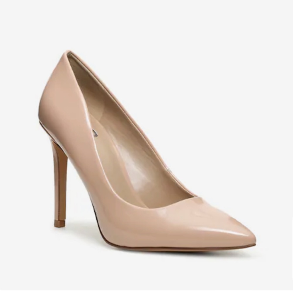 Mix No. 6 Danyah Pump Pointed toe
